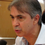 Prefeito de Barueri, Rubens Furlan, é internado por hemorragia de úlcera do duodeno