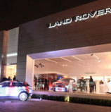 Informe Publicitário: Grand Brasil, uma das principais redes de concessionárias do país, inaugurou sua nova unidade, em Alphaville, Jaguar Land Rover.