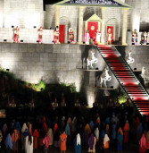 A Prefeitura de Santana de Parnaíba apresenta, DRAMA DA PAIXÃO, um dos maiores espetáculos do Brasil / Santana de Parnaíba features , DRAMA OF PASSION , one of Brazil’s biggest spectacles