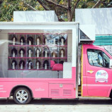 Parque Shopping Barueri receberá Banco de Perucas Móvel com Lorena, da Careca TV