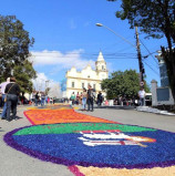 Festa de Corpus Christi terá tapete com 60 obras, feira de artesanato e programação das 6h às 17h