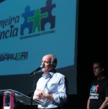 Barueri lança política pública sobre primeira infância no Teatro Municipal de Barueri