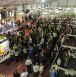 4ª Feira de Negócios e Emprego de Santana de Parnaíba tem abertura em evento lotado