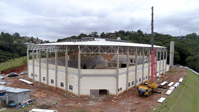 Cobertura Arena de Esporte