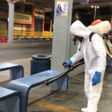 Para combater o novo coronavírus Prefeitura de Santana de Parnaíba realiza desinfecção dos principais pontos de circulação de pessoas