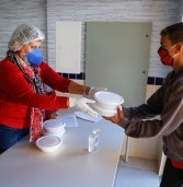 Santana de Parnaíba: Entrega de marmitex e alimentos saudáveis já beneficiou mais de 340 mil pessoas