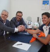 Sediado em Santana de Parnaíba, o FC SKA Brasil, de Edmilson, tem  mais um novo patrocinador. Assista o vídeo da parceria aqui.
