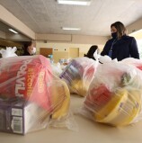 Prefeitura supera a marca de 2,5 milhões de marmitex entregues às famílias parnaibanas