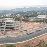 Santana de Parnaíba – Prefeito Marcos Tonho acompanha concretagem do 1º pavimento do Novo Hospital