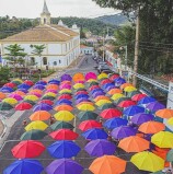 Santana de Parnaíba – Rua do Guarda-Chuva está sendo preparada no Centro Histórico