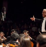Maestro João Carlos Martins abrirá Natal Encantado de Barueri hoje, dia 11