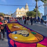 Santana de Parnaíba – Corpus Christi lotou a praça da igreja com o público presente. Muitas fotos do Centro Histórico, veja aqui!