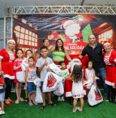Santana de Parnaíba – Prefeito Marcos Tonho participa de entrega de Sacolinhas de Natal em Santana de Parnaíba