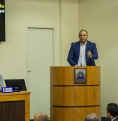 Prefeito Marcos Tonho anuncia 5 novos colégios na primeira sessão legislativa da Câmara de Santana de Parnaíba