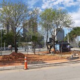Prefeitura reforma e revitaliza praça em rotatória da Fieb Tech em Alphaville