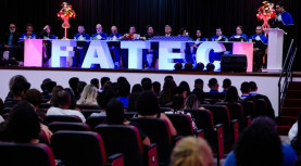 Fatec de Santana de Parnaíba realiza a última cerimônia de formatura do ano