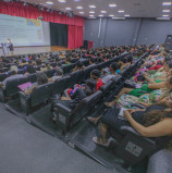 Mãe Parnaibana: cerca de 200 gestantes assistem a palestras sobre saúde