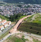 Santana de Parnaíba inicia construção de nova entrada do Bairro 120 e revoluciona mobilidade na região